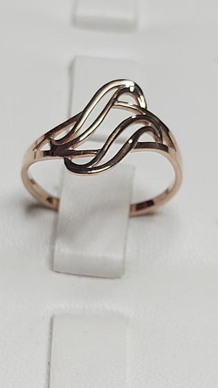 Серебряное кольцо в позолоте с бриллиантами