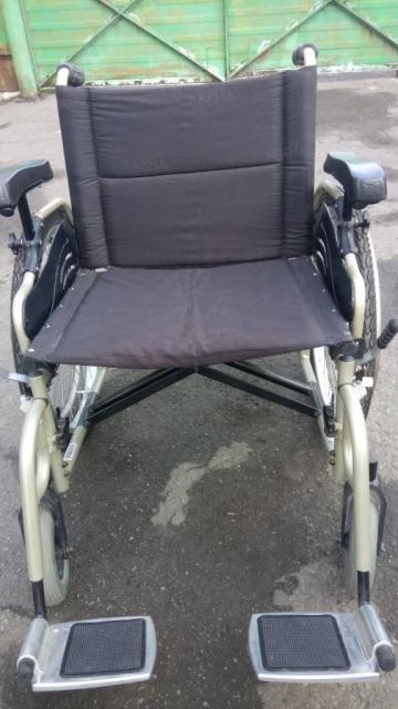 Срочно продам коляску для инвалиидов