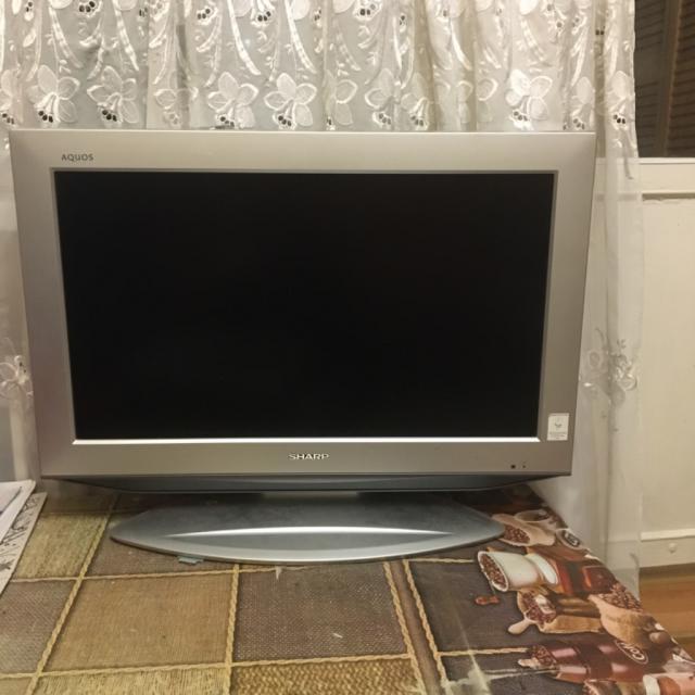 Телевизор Sharp б/у