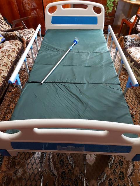 Кровать для лежачего больного