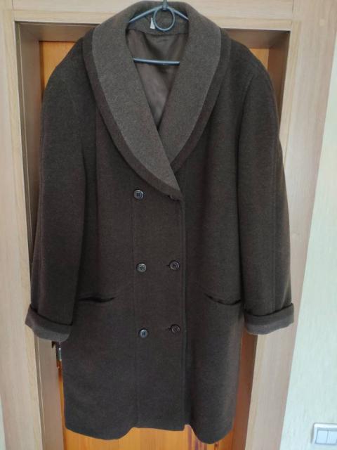 Жіноче шерстяне пальто 54 розміру