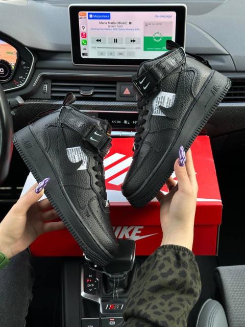 Жіночі кросівки Nike Air Force Mid Utility All Black