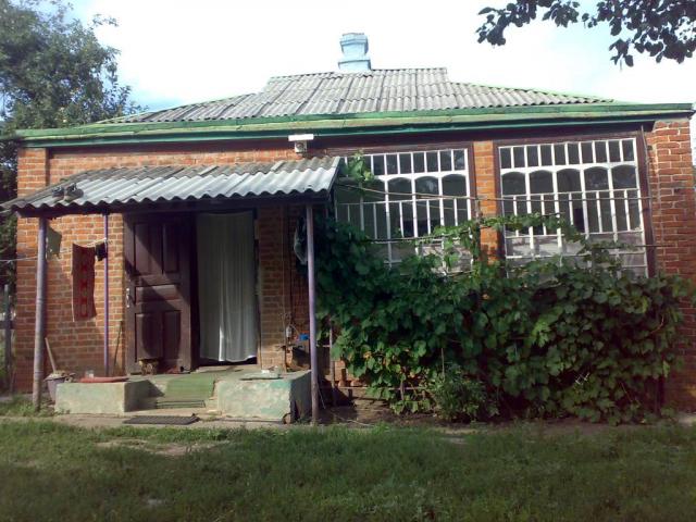 Продам дом в Высокополье Валковский район,Харьковская область