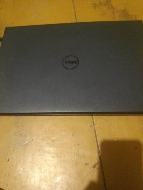 Продам ноутбук для учебы Dell