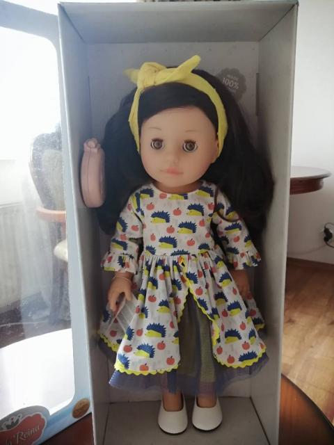 Кукла виниловая Испания 42 см эмили