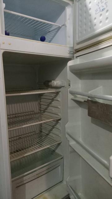 Холодильник Б/У рабочий