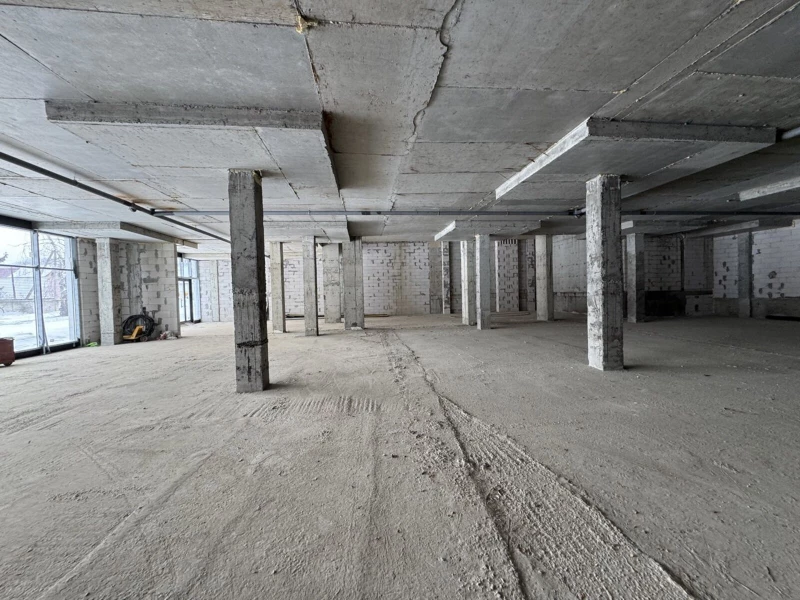 Комерційна нерухомість – 1007.1 м², Кременец — 13/15