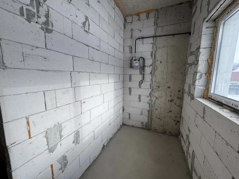 Комерційна нерухомість – 65.8 м², Кременец — 7/11