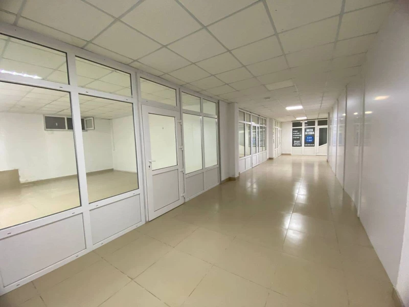 Комерційна нерухомість – 31 м²