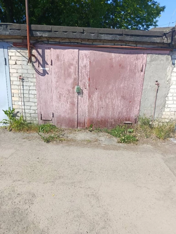 Продам капитальный охраняемый гараж в кооперативе Энергетик в районе по.Гагарина, Харьков — 1/5