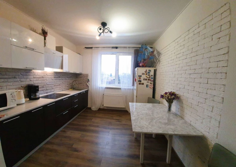 Квартира 2-кімн. продаж Погреби – 37 м², Погребы — 13/15