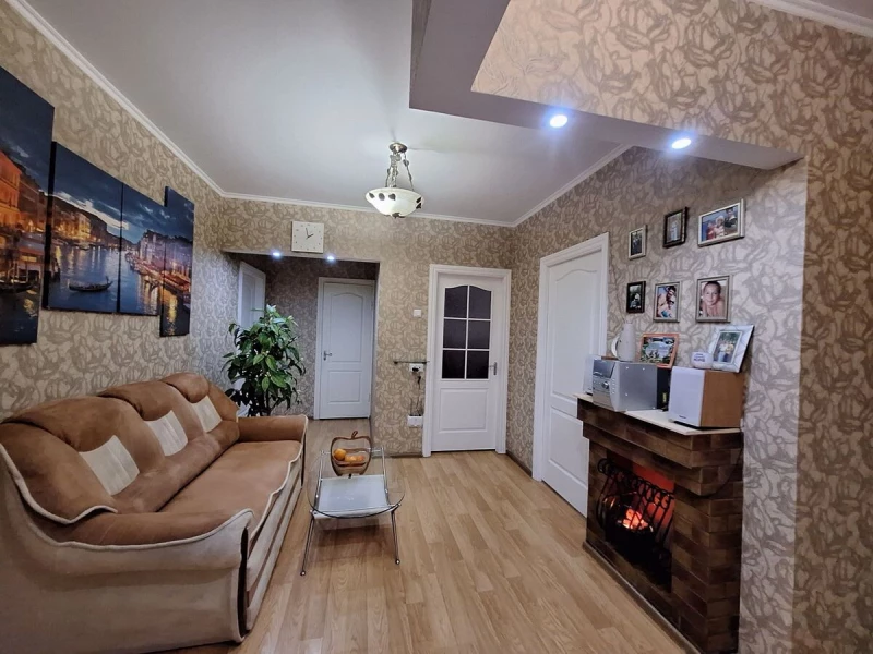 Квартира 3-кімн. продаж Вишневе – 45 м², Вишневе — 10/15