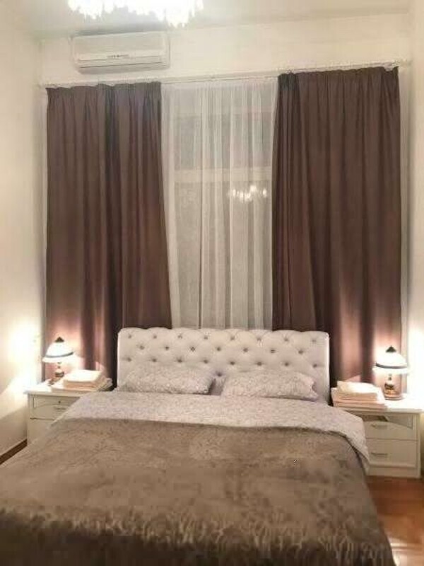 Квартира 4-кімн. оренда Київ, Печерский – 98 м², Київ — 1/10