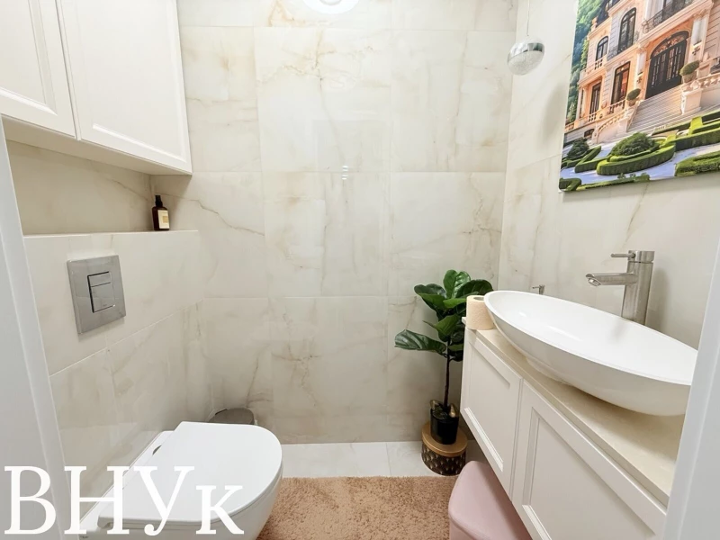 Квартира 2-кімн. продаж Луцьк, Центр – 35 м², Луцк — 13/15