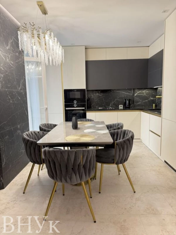 Квартира 4-кімн. продаж Луцьк, Центр – 105 м², Луцк — 5/15
