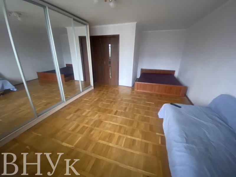 Квартира 1-кімн. продаж Луцьк, 33-й квартал – 38 м²