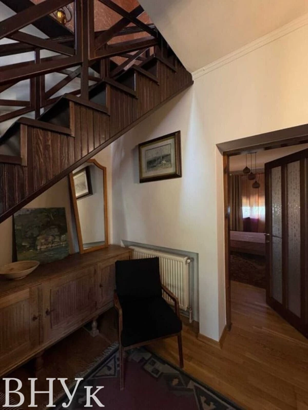 Квартира 3-кімн. продаж Ужгород, Центр – 109 м², Ужгород — 8/15