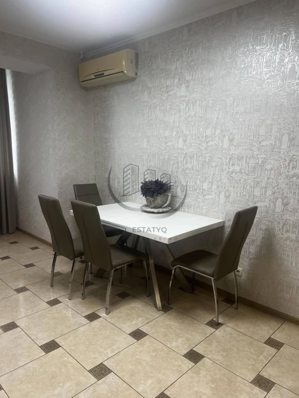 Квартира 3-кімн. оренда Харків, Північна Салтівка – 100 м², Харків — 8/15