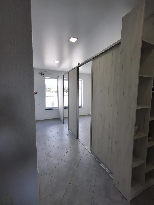 Комерційна нерухомість – 35.1 м², Кременец — 9/11
