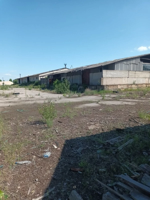 Комерційна нерухомість – 4500 м², Лепляво — 13/15