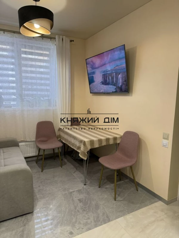 Квартира 1-кімн. продаж Святопетрівське – 25 м², Святопетрівське — 4/8
