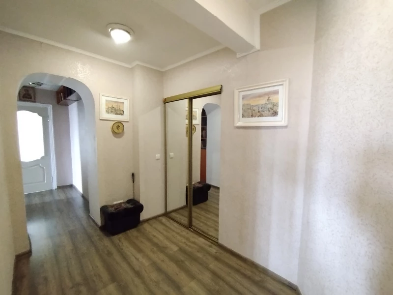 Квартира 3-кімн. оренда Київ, Днепровский – 50 м², Киев — 12/15