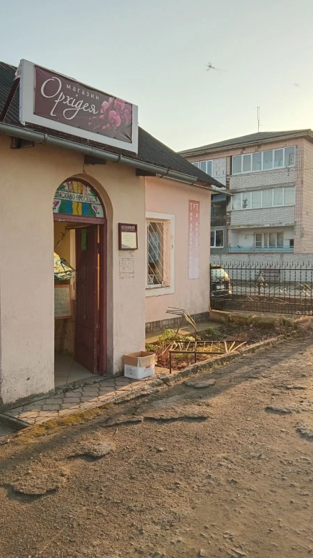 Комерційна нерухомість – 60 м², Іваничі — 4/15