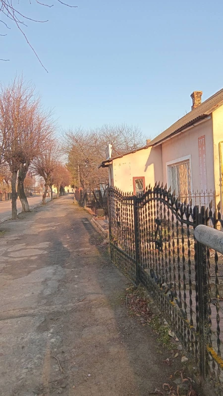 Комерційна нерухомість – 60 м², Іваничі — 5/15