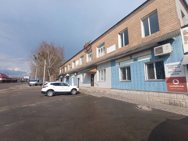 Комерційна нерухомість – 108 м², Лубни — 2/8