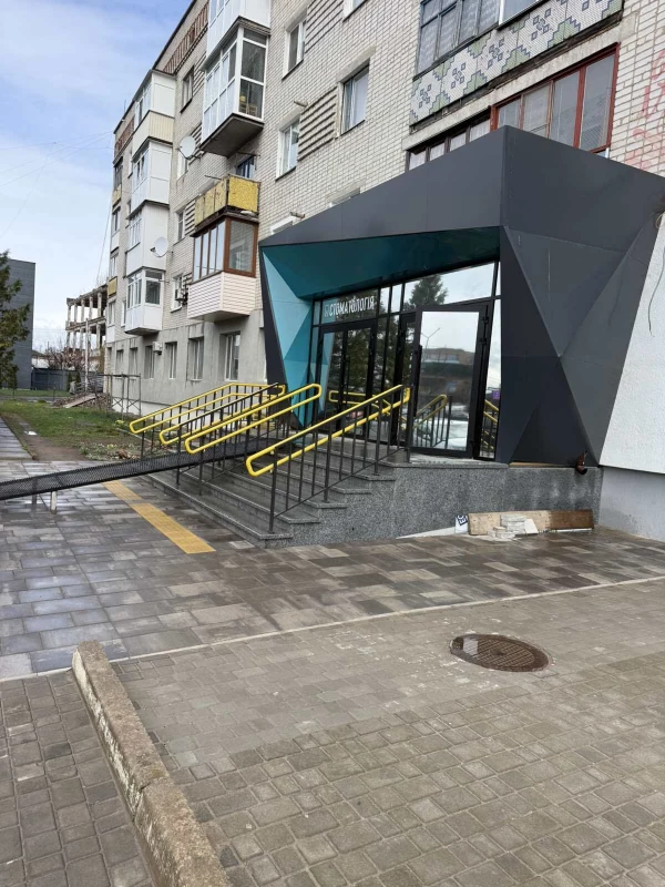 Комерційна нерухомість – 125 м²
