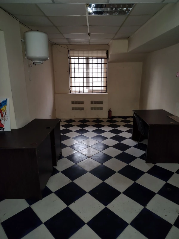 Комерційна нерухомість – 58 м², Дніпро — 6/12