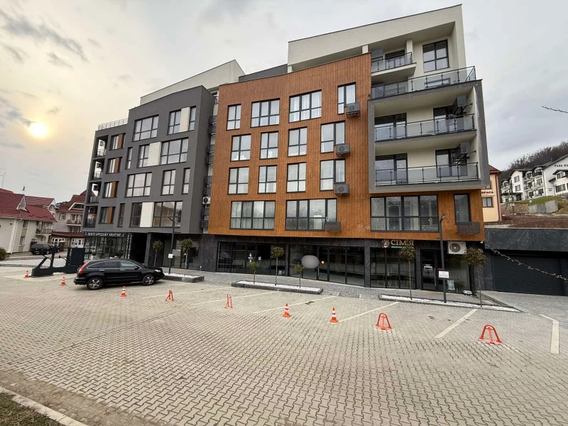 Комерційна нерухомість – 85 м²