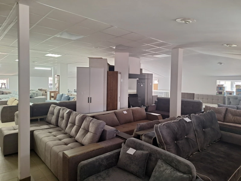 Комерційна нерухомість – 300 м², Нововолинськ — 6/9