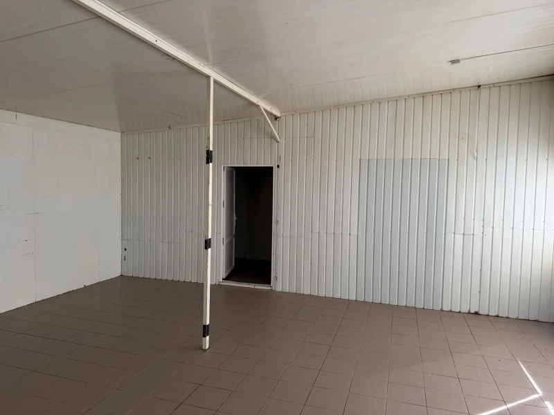 Комерційна нерухомість – 90 м², Снятин — 9/15