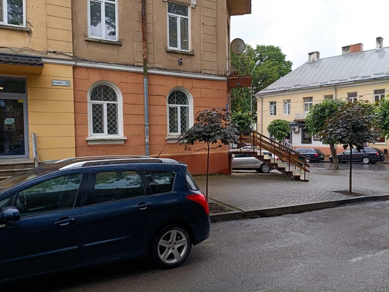 Комерційна нерухомість – 78 м², Самбір — 4/14