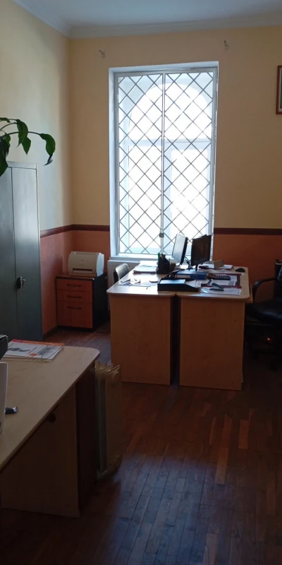 Комерційна нерухомість – 78 м², Самбір — 12/14