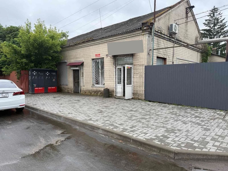 Комерційна нерухомість – 162.4 м², Баранівка — 2/6