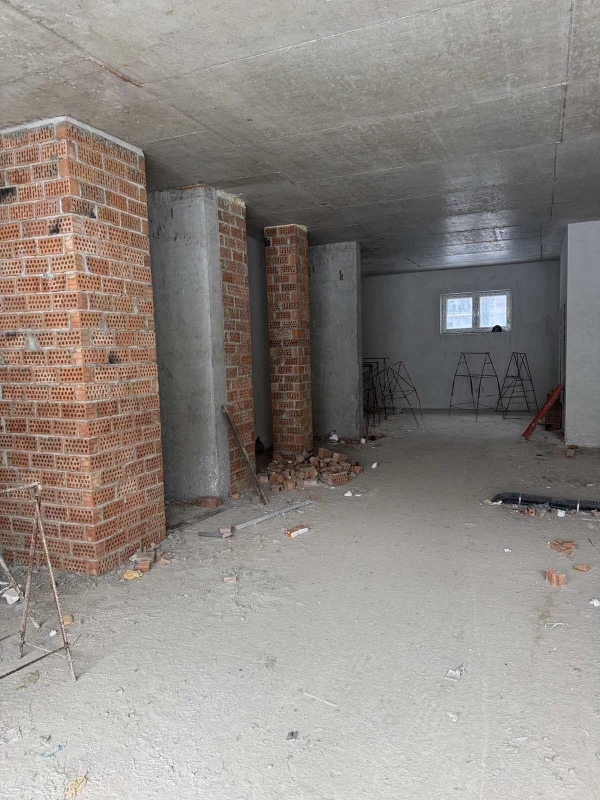 Комерційна нерухомість – 96 м², Львів — 8/10