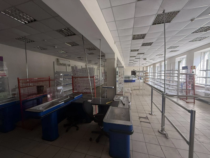 Комерційна нерухомість – 350.3 м², Кривой Рог — 5/15