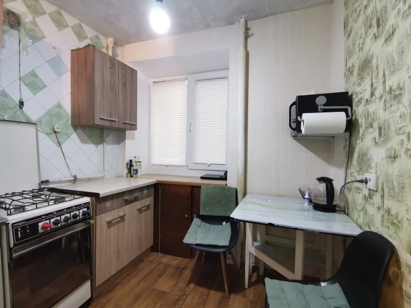 Квартира 3-кімн. продаж Запоріжжя, Олександрівський (Жовтневий) – 42.6 м², Запорожье — 2/12