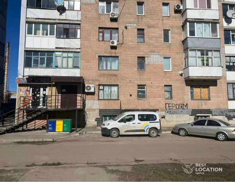 Комерційна нерухомість – 50.6 м²