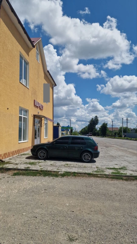Комерційна нерухомість – 333 м², Гусятин — 5/10