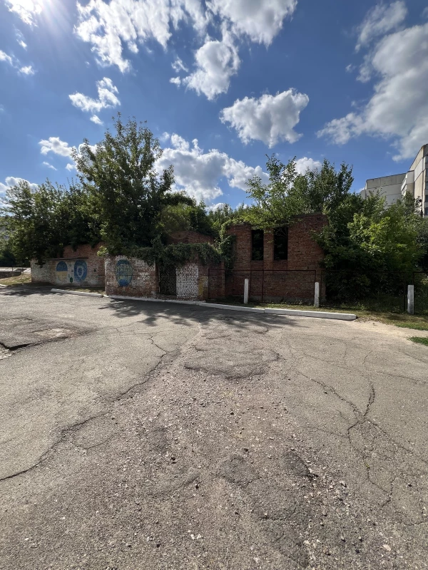 Комерційна нерухомість – 859 м², Сміла — 6/10