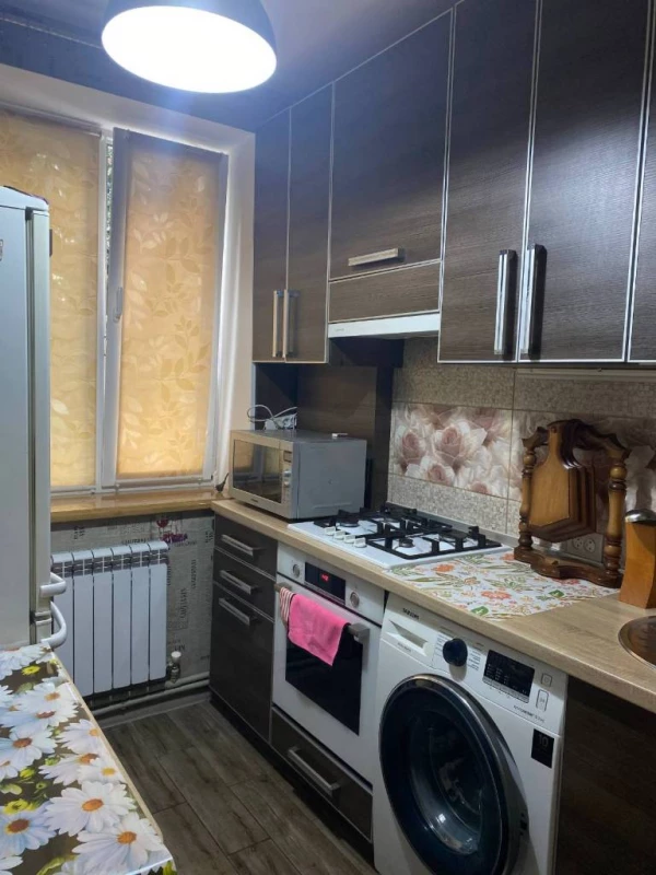 Здам подобово 2 кімнатну квартиру в Місті Суми