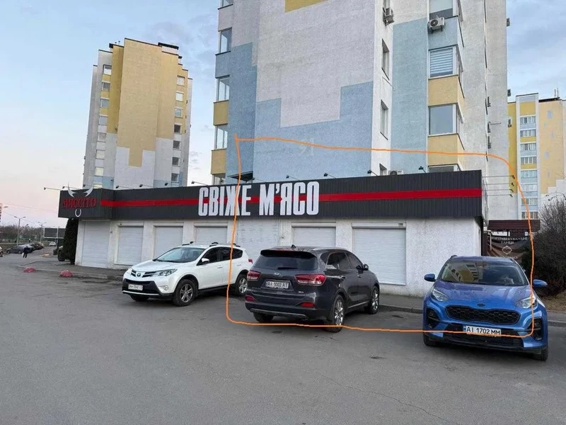 Комерційна нерухомість – 104 м²