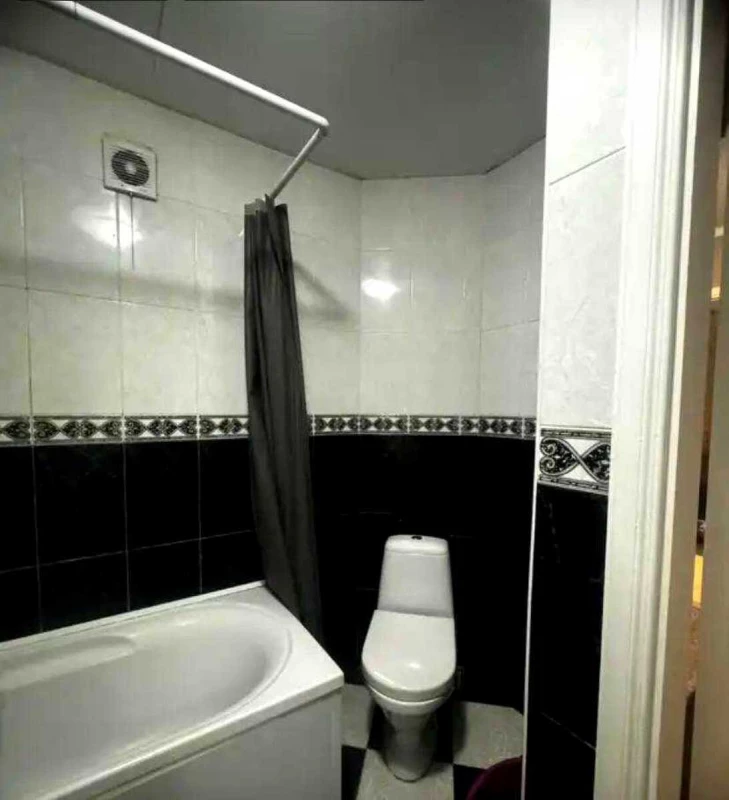 Квартира 3-кімн. продаж Київ, Печерский – 39 м², Київ — 12/15