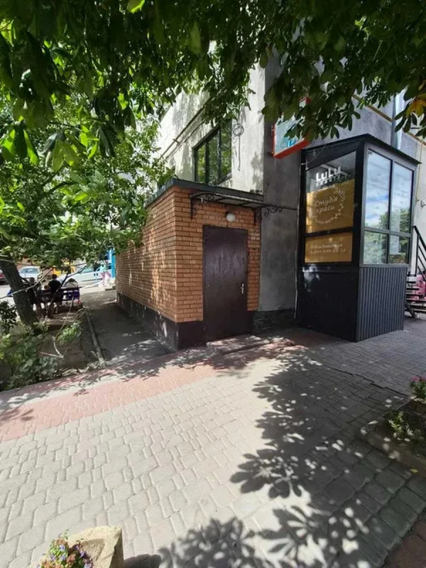 Комерційна нерухомість – 36 м²