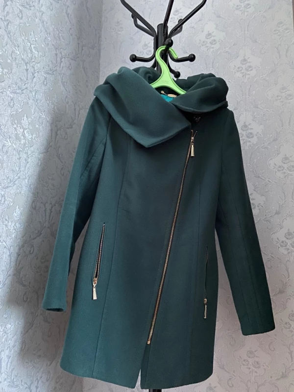 Елегантне пальто Victoria Bloom xs-s/42-44