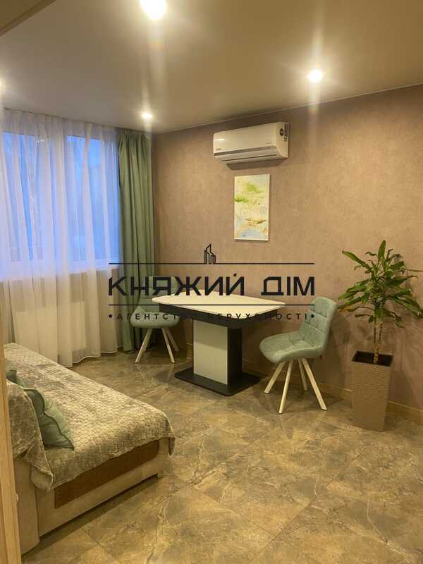 Квартира 1-кімн. оренда Київ, Голосіївський р-н – 20 м², Киев — 12/15