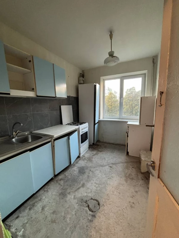 Продаж 3-кімнатної квартири у Сихівському районі Львова, вул. Сихівська, 28, Львів — 3/8